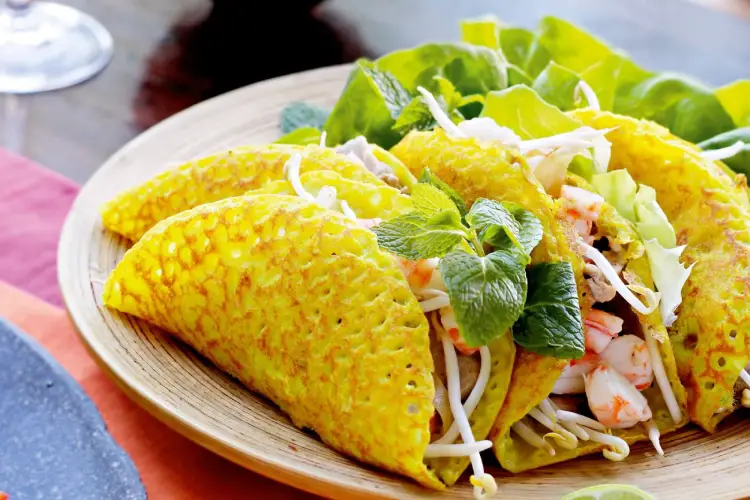 Vietnamese crispy pancake