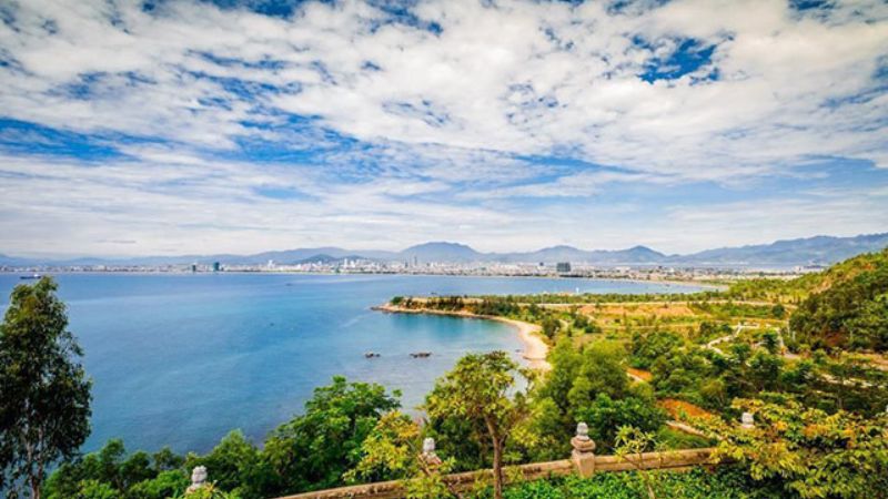 Son Tra Peninsula Da Nang