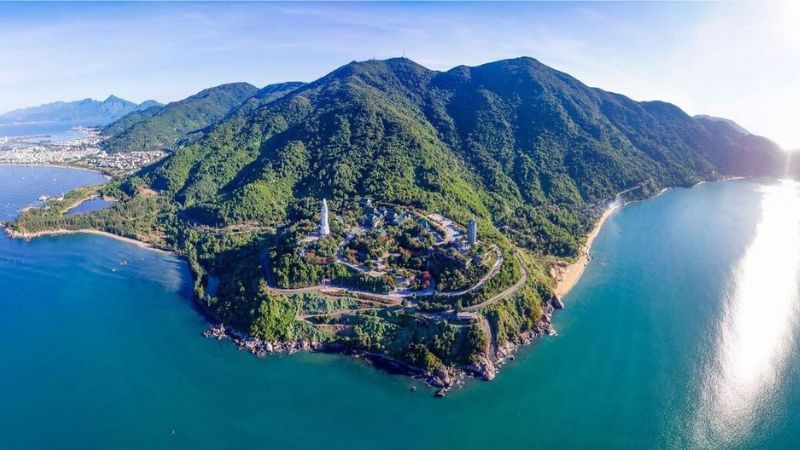 Son Tra Peninsula Da Nang