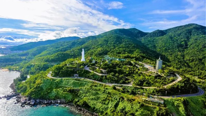 Son Tra Peninsula Da Nang