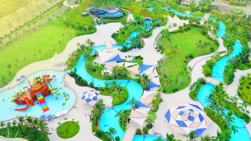 Mikazuki Water Park 365