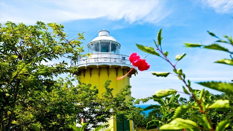 Tien Sa Son Tra Lighthouse