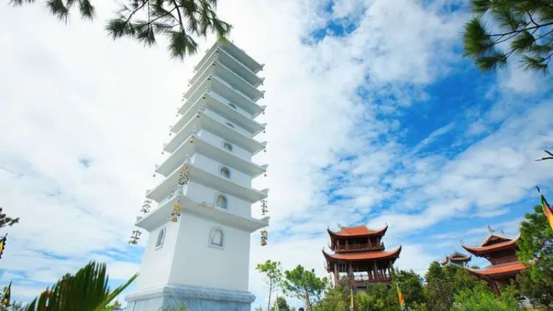Linh Chua Linh Tu Temple at Ba Na Hills-A Sacred Spiritual Space on Chúa Mountain Peak