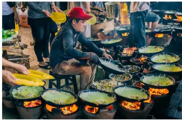 Top famous vietnamese street food you should not miss on your trip